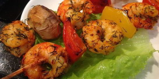 Шашлычки из креветок