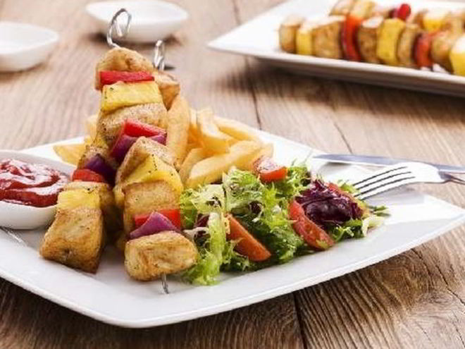 Рецепт шашлычков из курицы с ананасом