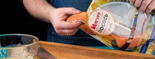 шашлычки из лосося в медовом маринаде. Шаг 3