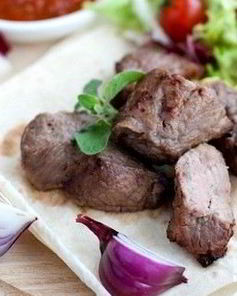 Шашлык из баранины с киви