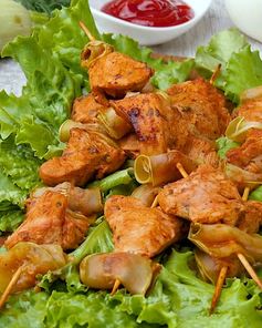 Шашлык из индейки с кабачком