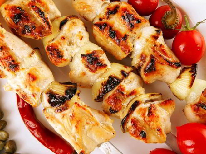 Рецепт шашлыка из курицы в лимонном маринаде с шафраном