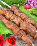 Шашлык из печени на мангале