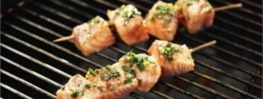 шашлык из рыбы на мангале. Шаг 3