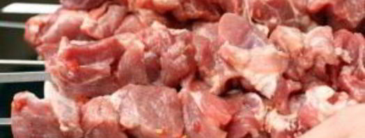 шашлык из свинины с помидорами. Шаг 4