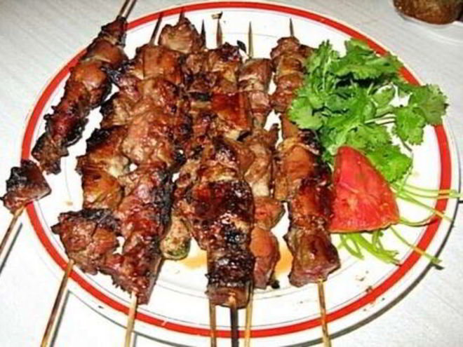 Рецепт шашлыка из свиной печени со шпиком