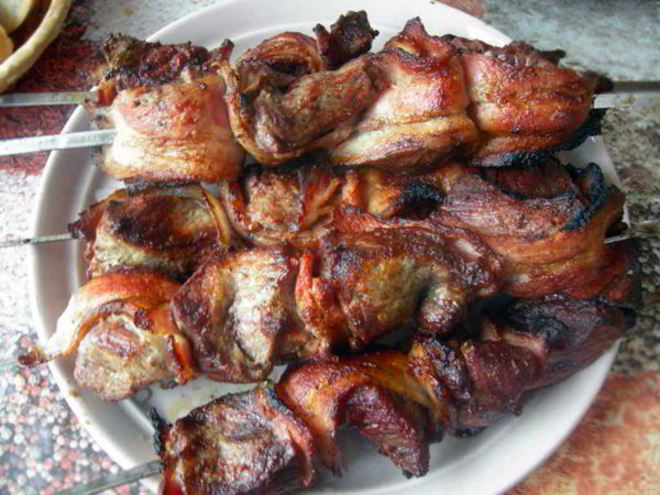 Рецепт шашлыка в беконе