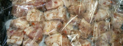 шашлык в духовке из свинины в рукаве. Шаг 3