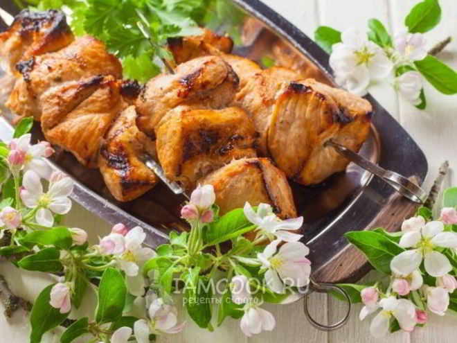 Рецепт шашлыка в духовке с дымком