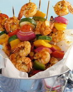 Шашлыки из креветок и цукини в итальянских травах