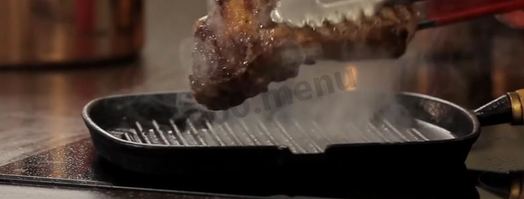 стейк из говядины на сковороде. Шаг 12