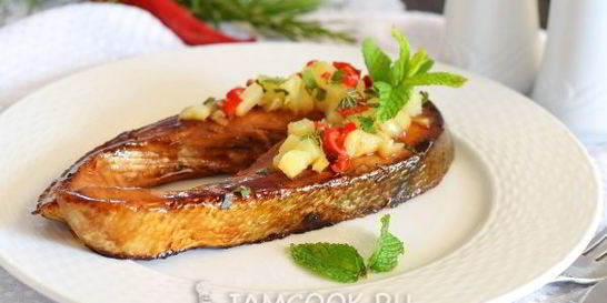 Стейк из семги на сковороде
