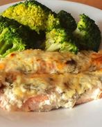 Стейк лосося в духовке