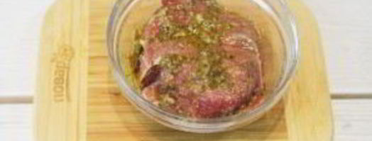 стейки с соусом адобо. Шаг 5