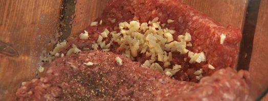 домашние тефтели с рисом. Шаг 2