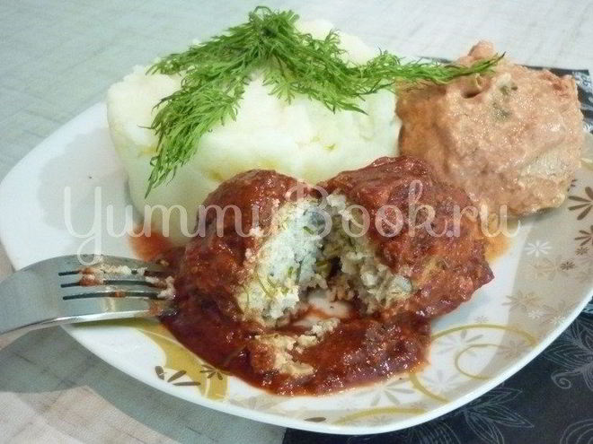 Рецепт куриных тефтелей без риса с двумя соусами