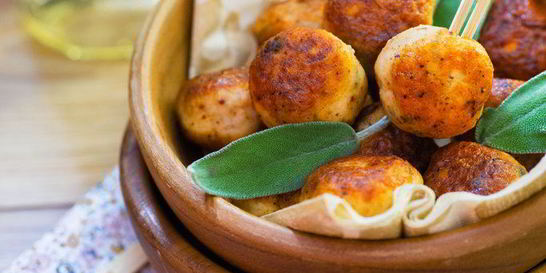 Куриные тефтели с шалфеем