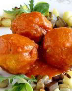 Мясные тефтели в апельсиново-томатном соусе