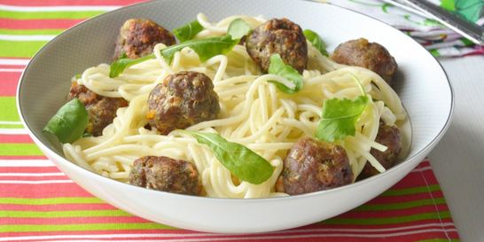 Паста с тефтелями