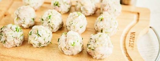 рыбные тефтели в томатном соусе. Шаг 5