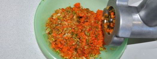 тефтели из фарша с овощами в сметане. Шаг 2