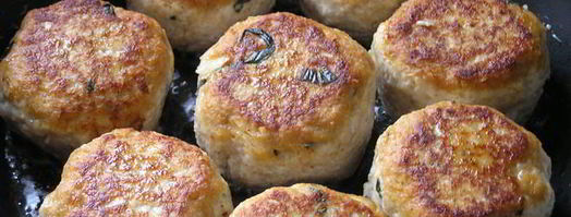 тефтели из индейки с базиликом и мятой в сливочном соусе. Шаг 3