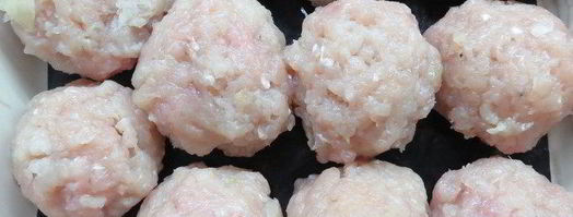 тефтели из индейки с моцареллой в томатном соусе. Шаг 3