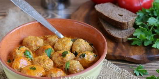 Тефтели из индейки в мультиварке