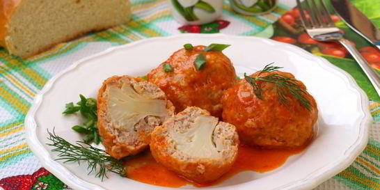 Тефтели из индюшиного фарша с цветной капустой