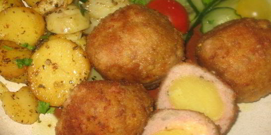 Тефтели с картофелем