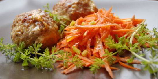 Тефтели с луком и морковью