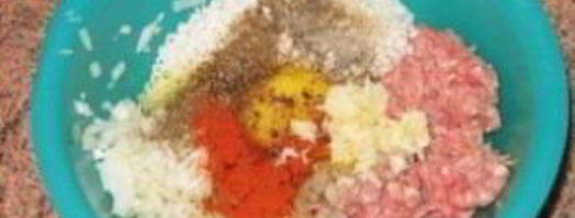 тефтели с луком и морковью. Шаг 3