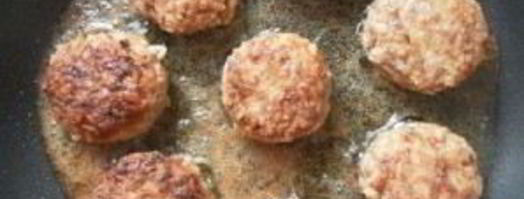 тефтели с рисом в соусе. Шаг 10