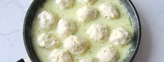 тефтели с яблоками в сметанном соусе. Шаг 11