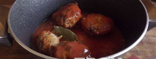 тефтели, тушенные в томатном соусе. Шаг 5