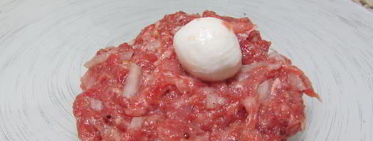 тефтели в беконе с начинкой из моцареллы. Шаг 2