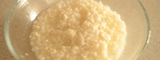 тефтели в сметанно томатном соусе на сковороде. Шаг 3