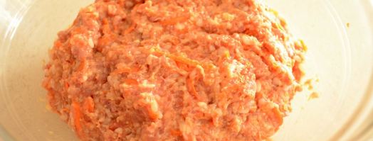 тефтели в сметанно томатном соусе на сковороде. Шаг 5