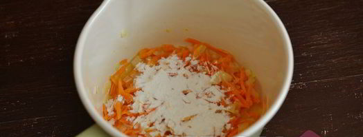 тефтели в сметанном соусе. Шаг 3