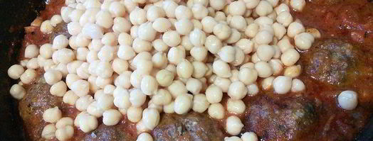 тефтели в томатном соусе с нутом. Шаг 6