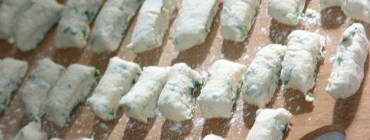 ленивые вареники с заправкой из грибов. Шаг 2