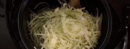 вареники с капустой на пару с зажаркой. Шаг 3