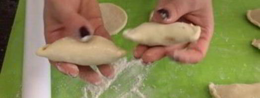 вареники с капустой на пару с зажаркой. Шаг 6