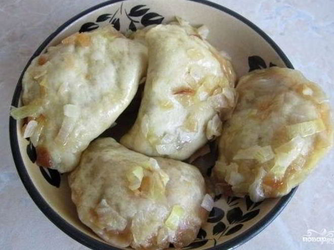 Рецепт вареников с капустой на пару