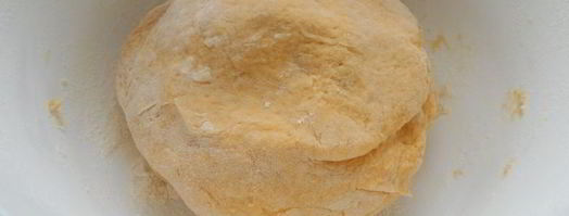 вареники с картофелем из тыквенного теста. Шаг 2