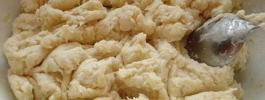 вареники с клубникой на заварном тесте. Шаг 3