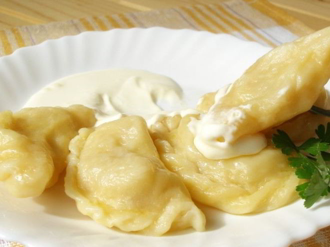 Рецепт вареников с салом