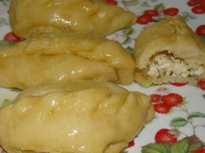 Рецепт вареников с творогом и укропом на пару