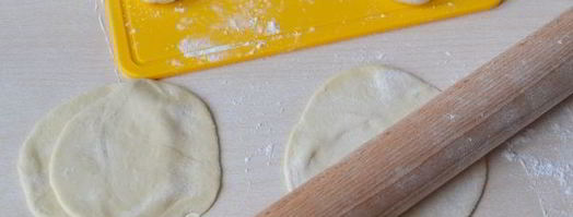 вареники с творогом и яичными желтками. Шаг 12