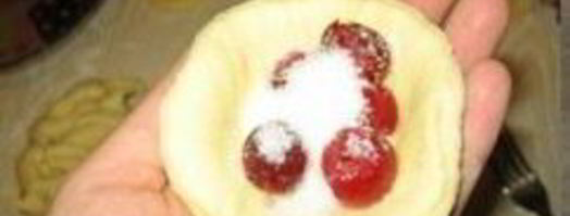 вареники с вишней на пару на кефире. Шаг 5